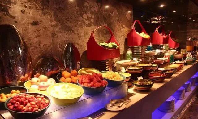 武汉好吃的自助餐厅排名（武汉最贵的七家自助餐厅）(1)